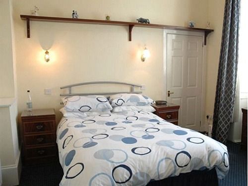 אדינבורו Strathallan Guest House מראה חיצוני תמונה