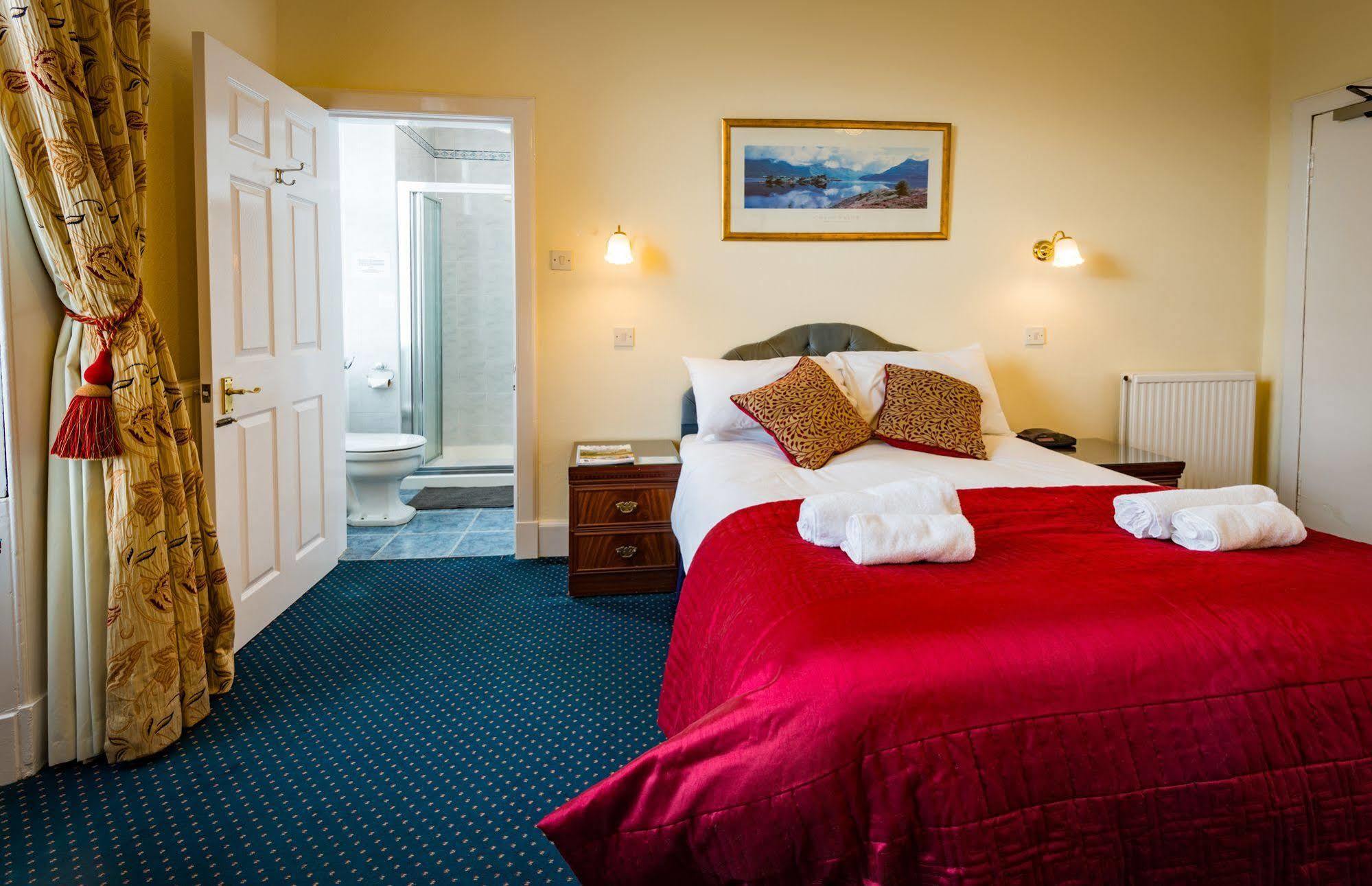 אדינבורו Strathallan Guest House מראה חיצוני תמונה