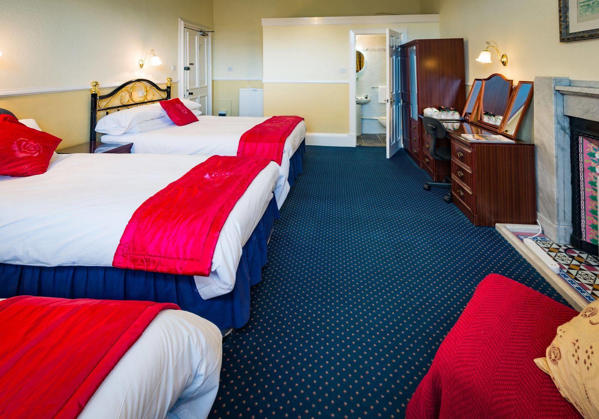 אדינבורו Strathallan Guest House מראה חיצוני תמונה