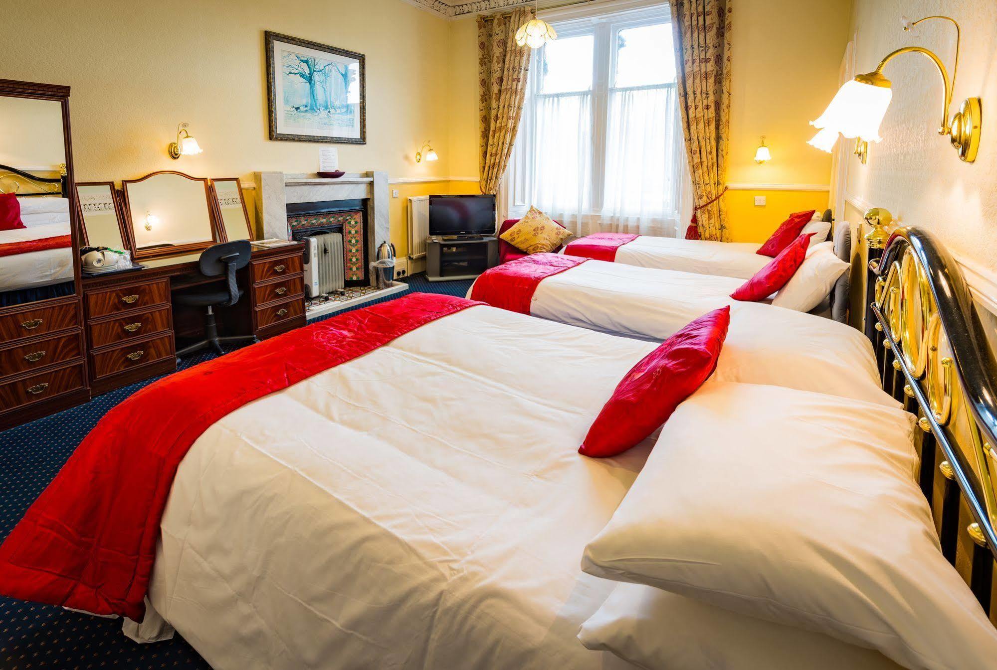 אדינבורו Strathallan Guest House מראה חיצוני תמונה